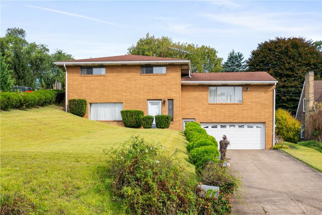 Property Photo:  3367 Churchview Ave  PA 15227 