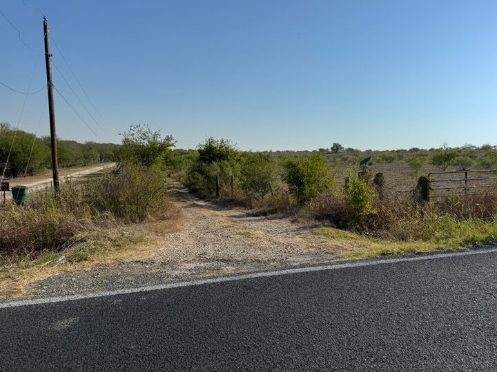 Property Photo:  13802 Hokanson Road  TX 78617 