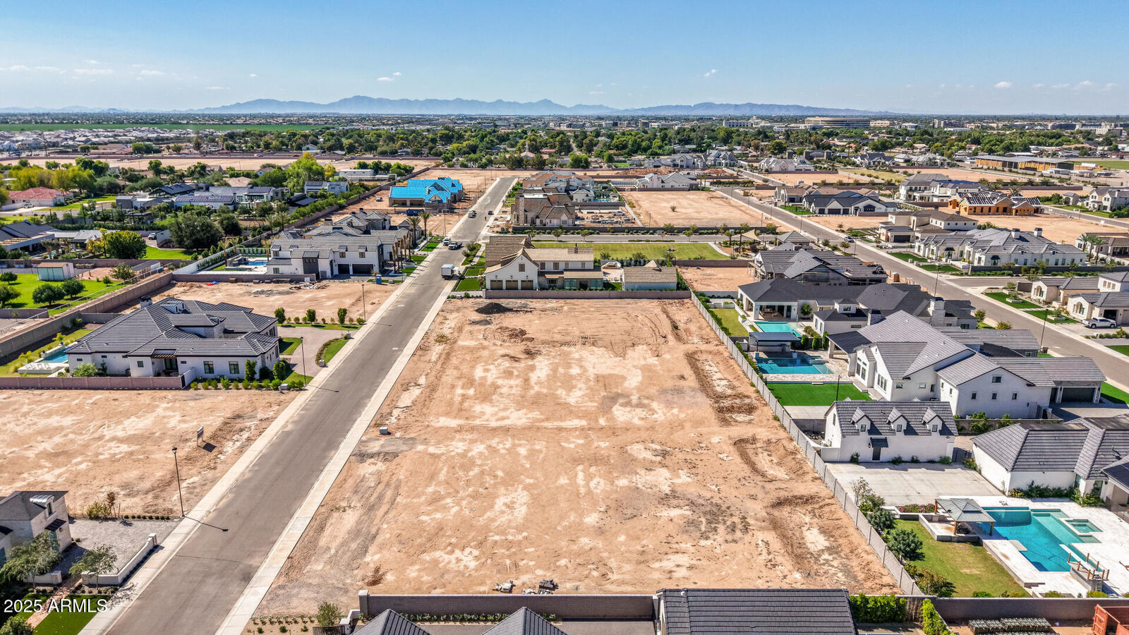 Property Photo:  2694 E Blue Sage Road 127 &Amp 128  AZ 85297 
