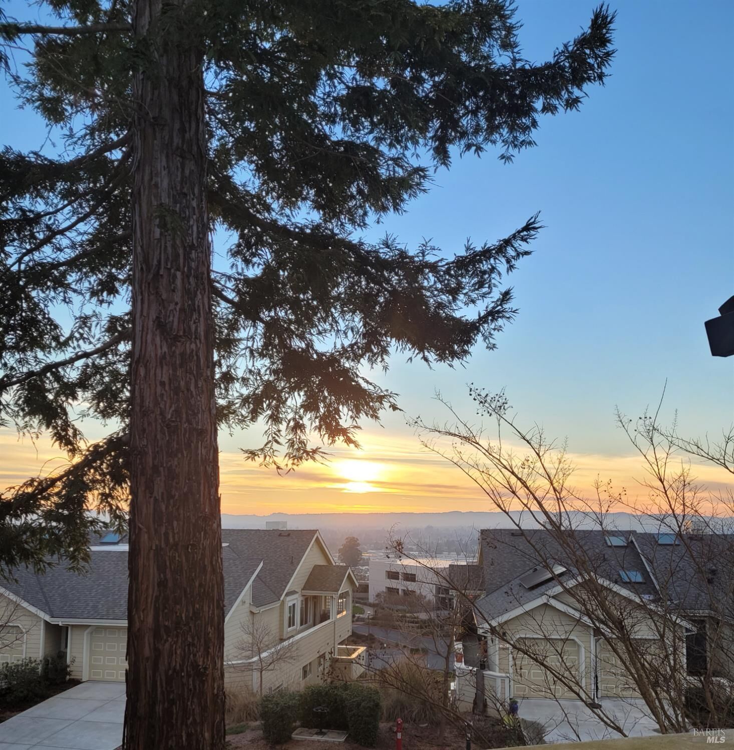 Property Photo:  2131 Stonefield Lane  CA 95403 