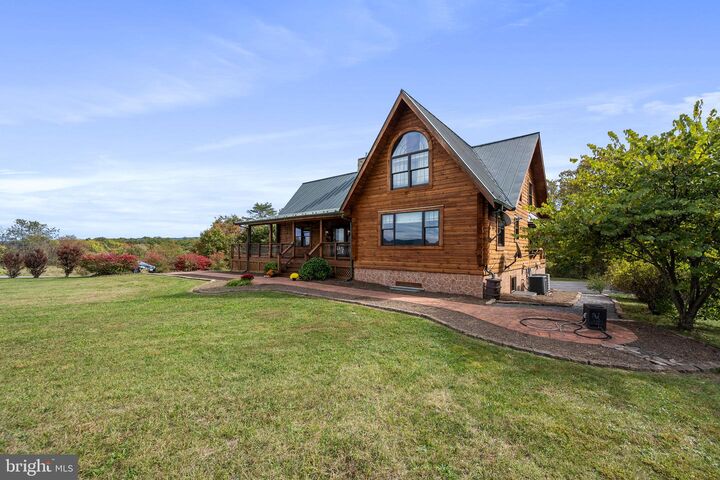 Property Photo:  447 Fable Road  WV 25427