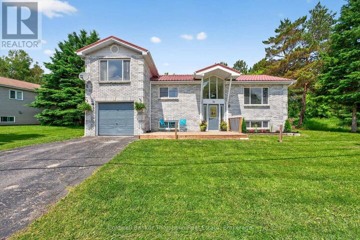 Property Photo: 26 Sabrina Park Drive ON P1H 1L8