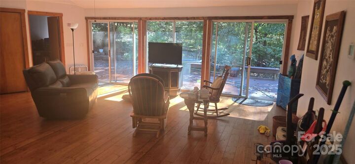 Property Photo: 7827 Walkup Road NC 28173