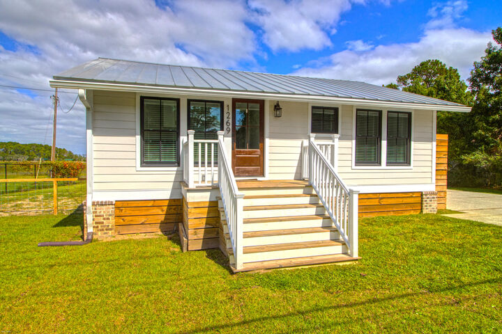 Property Photo: 1269 River Road SC 29455