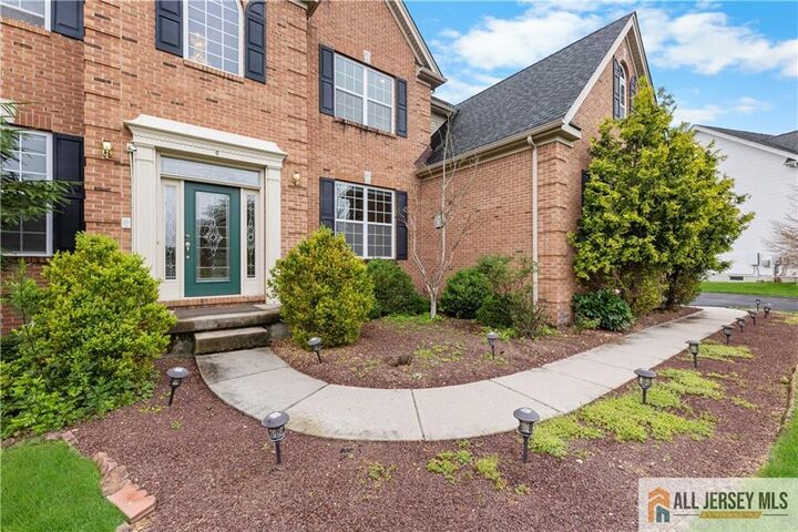 Property Photo: 6 Monet Court NJ 08852