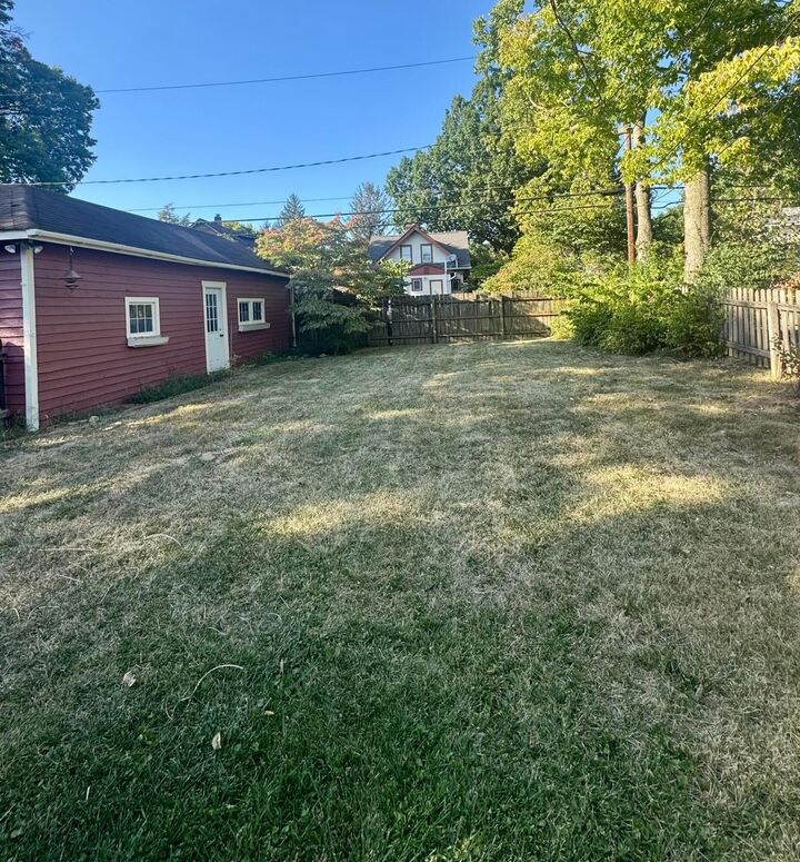 Property Photo:  88 W Kenworth Road  OH 43214 