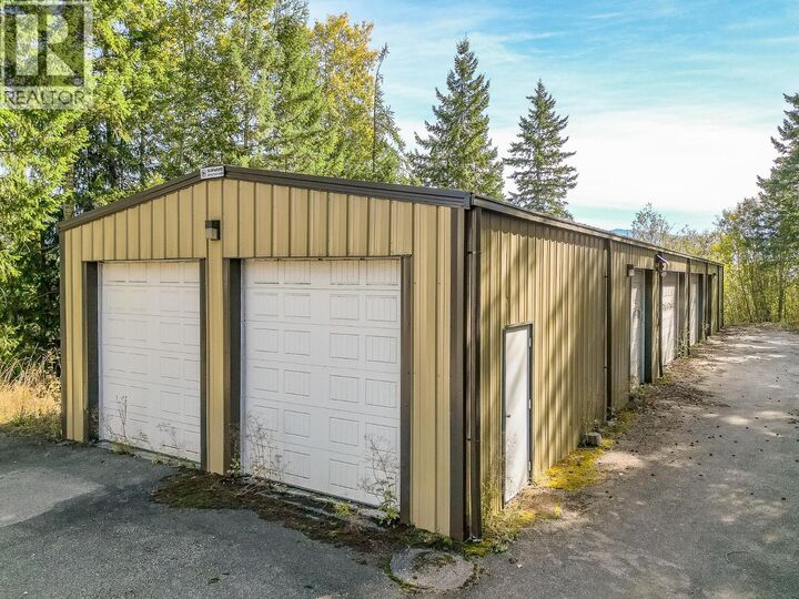 Property Photo:  141 Crossridge Road  BC V0E 1V3 