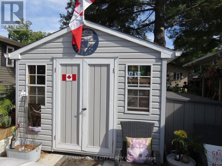 Property Photo: 22790 Amiens Road 116 ON N0L 1R0