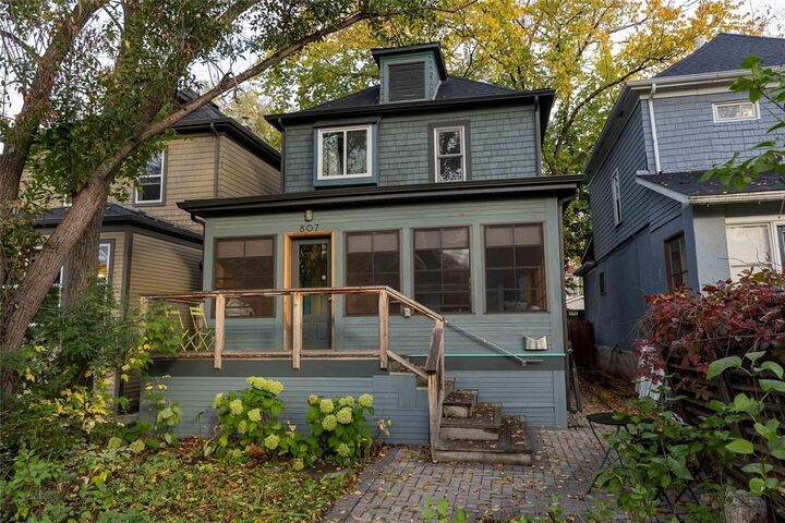 807 Warsaw Avenue  Winnipeg MB R3M 1B7 photo