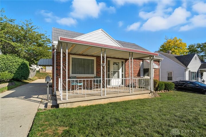 Property Photo:  3060 Regent Street  OH 45409 