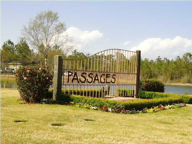 Property Photo: 133 Dickens Drive FL 32439