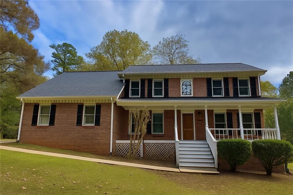 Property Photo:  5142 Fawn Lane SW  GA 30094 