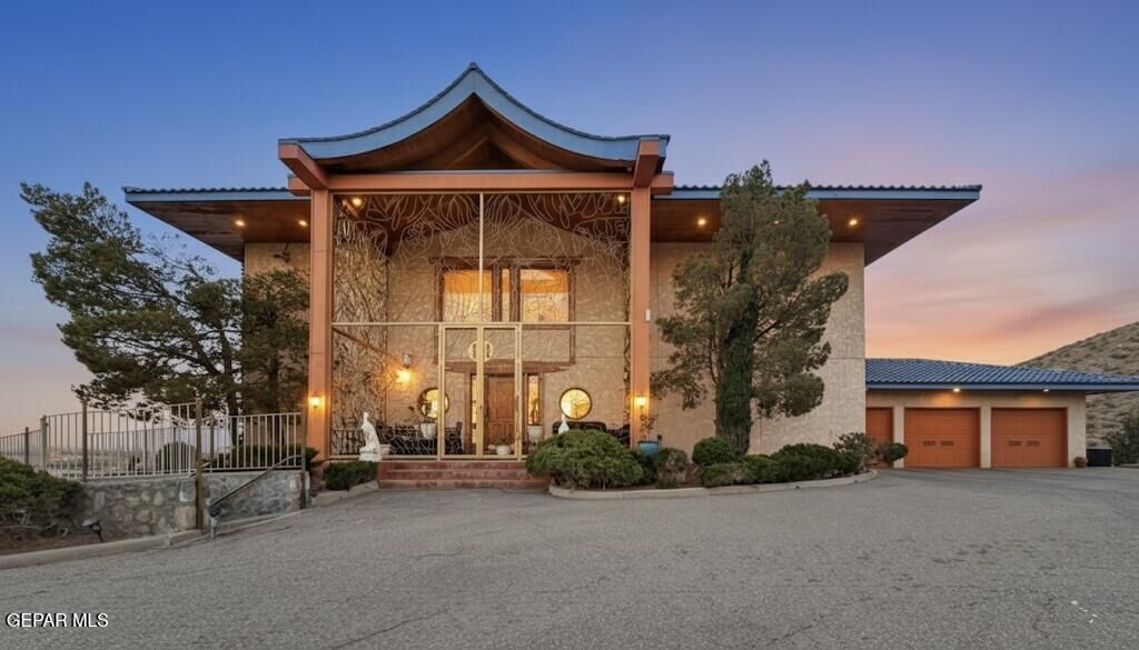 Property Photo: 2300 Red Sky Lane TX 79930