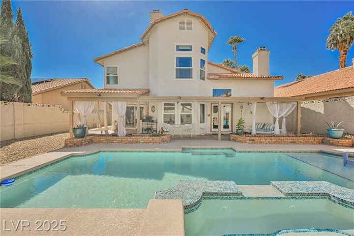 Property Photo: 8412 Haven Brook Court NV 89128