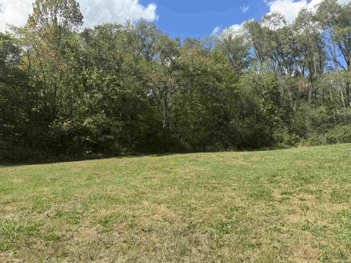 Property Photo:  1120 N 100 E  IN 47670 