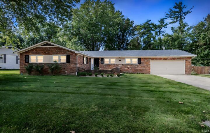 851 Park Plaza Drive  Evansville IN 47715 photo