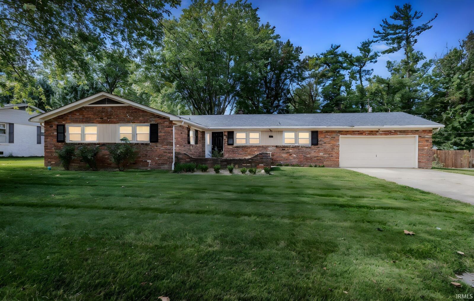 Property Photo:  851 Park Plaza Drive  IN 47715 