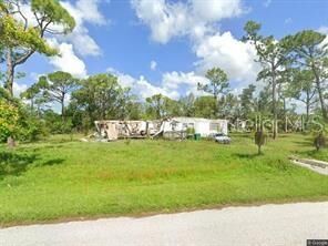 Property Photo:  15376 Orangeade Drive  FL 33955 