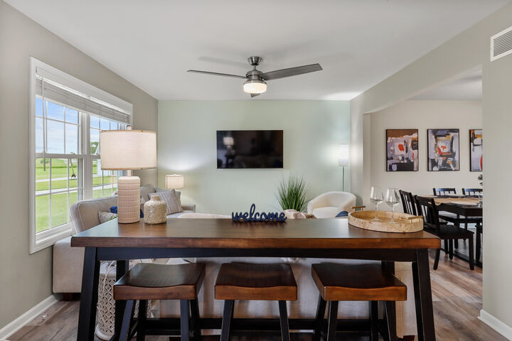 Property Photo: 1631 Smith Ln 53115