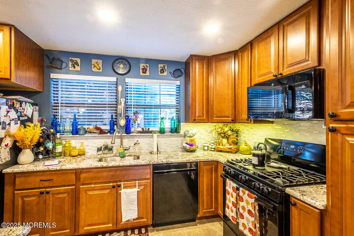 Property Photo:  401 Daffodil Drive  NJ 08527 