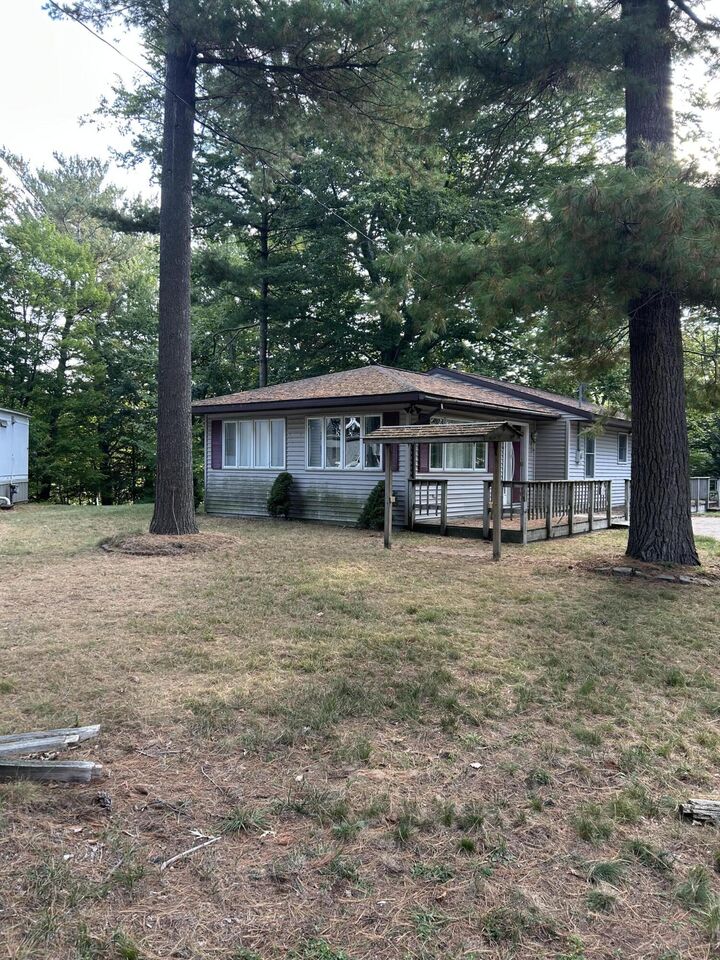 8529 W Easy Street  Mears MI 49436 photo