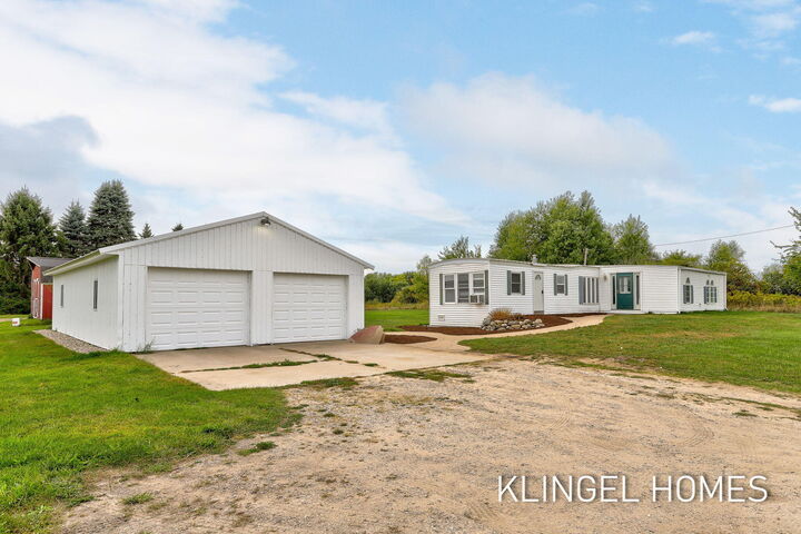 Property Photo: 3080 W 48th Street MI 49412