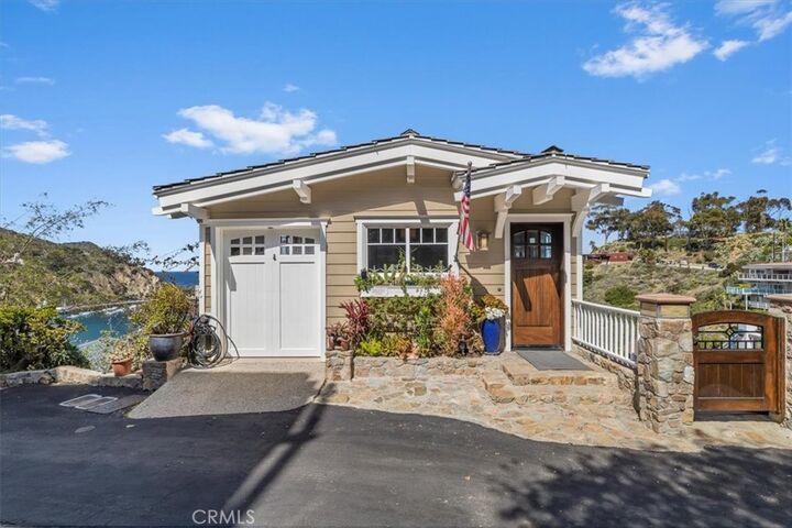 Property Photo:  133 Upper Terrace Road  CA 90704 