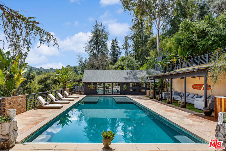 Property Photo:  3501 Laurel Canyon Boulevard  CA 91604 