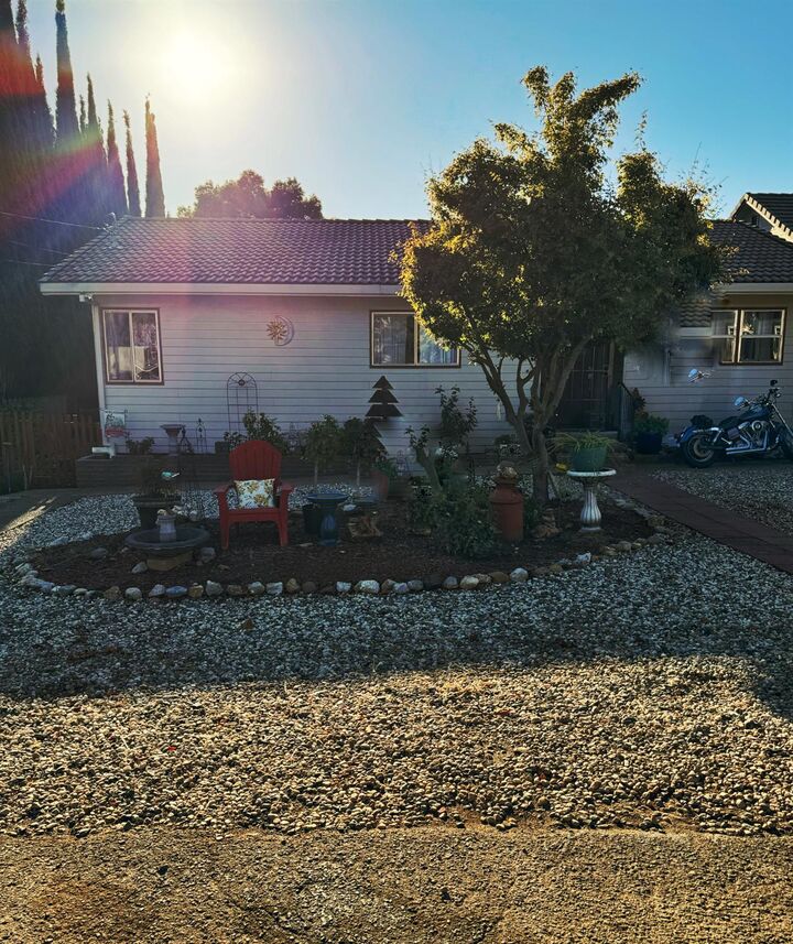 10471 Mariposa Avenue  Jackson CA 95642 photo