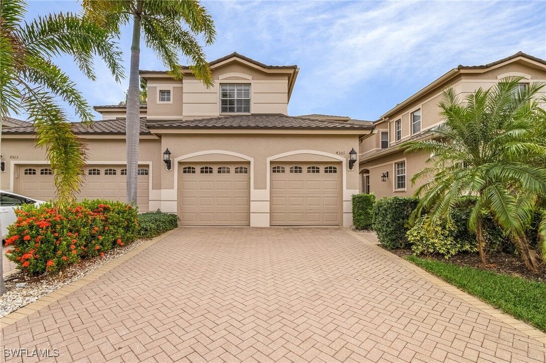 Property Photo: 801 Regency Reserve Circle 4301 FL 34119