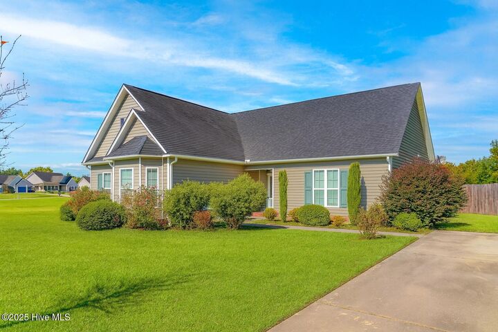 Property Photo: 510 Planters Ridge Drive NC 27863