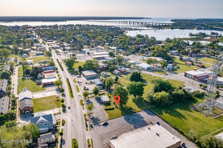 1101 Broad Street  New Bern NC 28560 photo