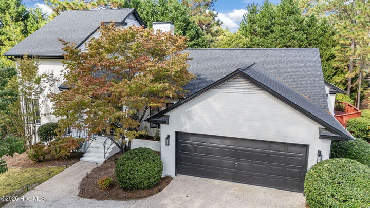 Property Photo:  5 Pin Oak Court  NC 28374 