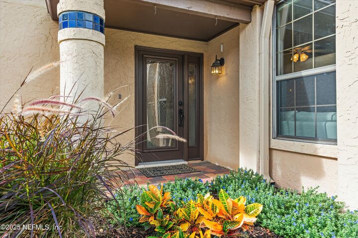 Property Photo: 4655 Corrientes Circle N FL 32217