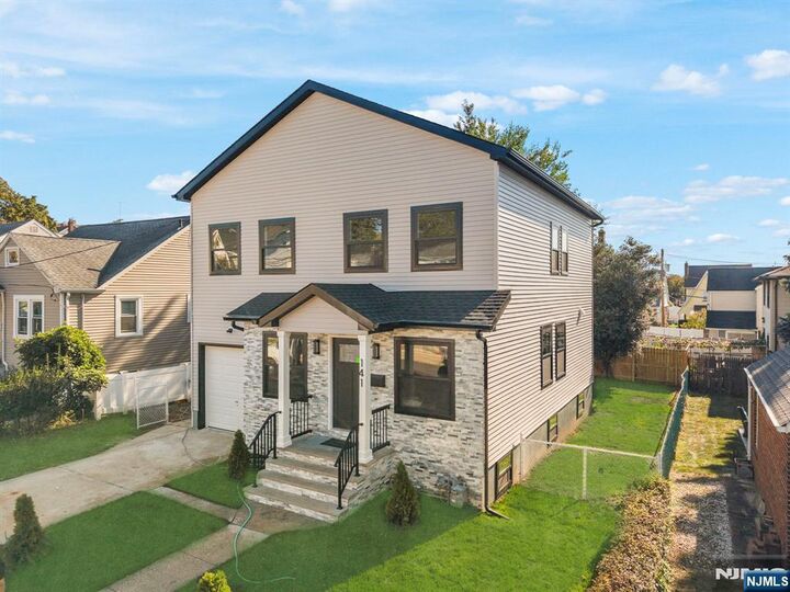 Property Photo:  141 Melrose Avenue  NJ 07031 