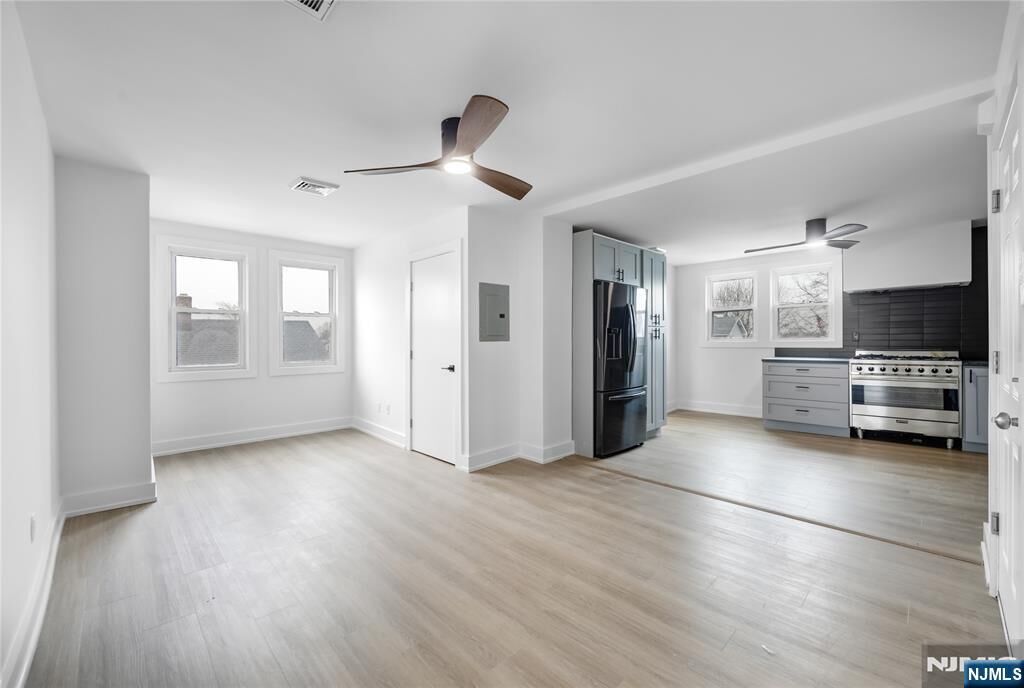 Property Photo:  23 Roma Street 3  NJ 07110 