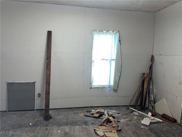 Property Photo: 4601 West Avenue OH 44004