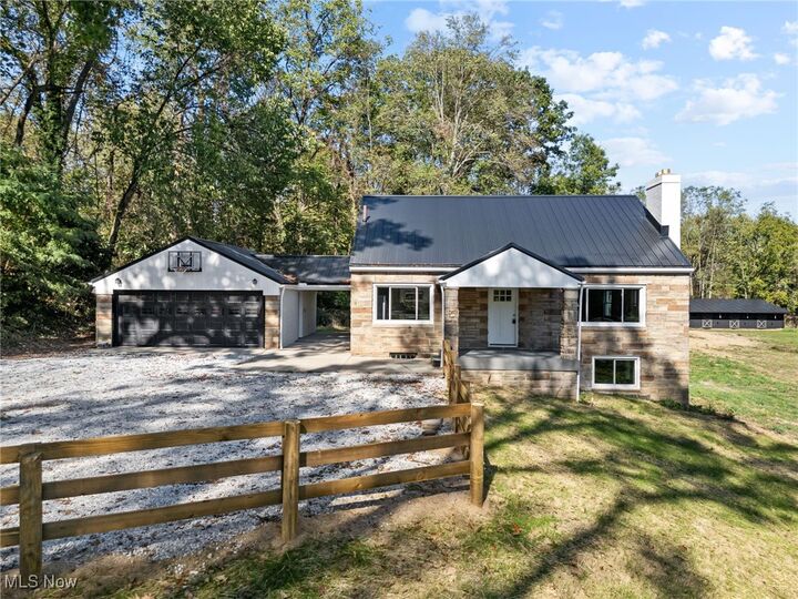 1043 Krumroy Road  Akron OH 44306 photo