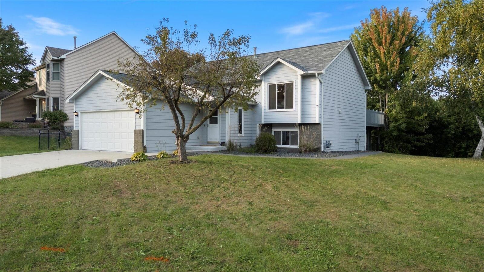 Property Photo:  4125 Pennsylvania Avenue  MN 55123