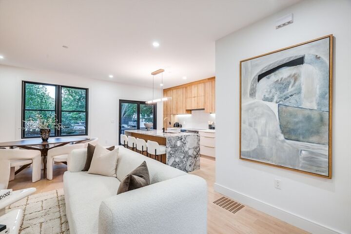Property Photo:  290 Watertown St 3  MA 02458 