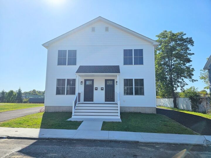 Property Photo:  91-93 Melrose 1 And 2  MA 01109 