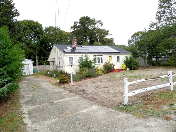 Property Photo:  22 Powhatan Rd  MA 02664 