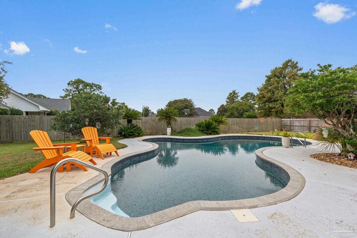 3909 Tiger Point Blvd  Gulf Breeze FL 32563 photo