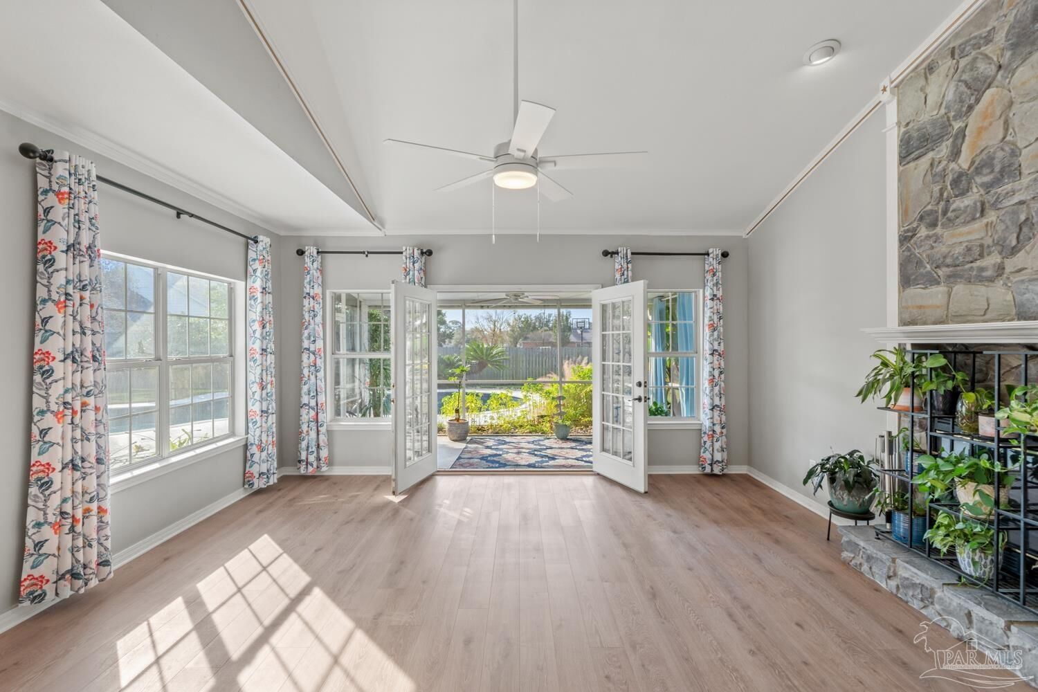 Property Photo: 3909 Tiger Point Blvd FL 32563