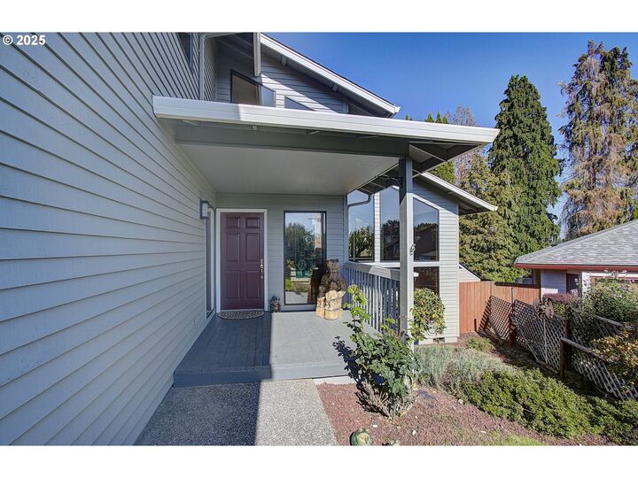 Property Photo:  1922 NW 112th Cir  WA 98685 