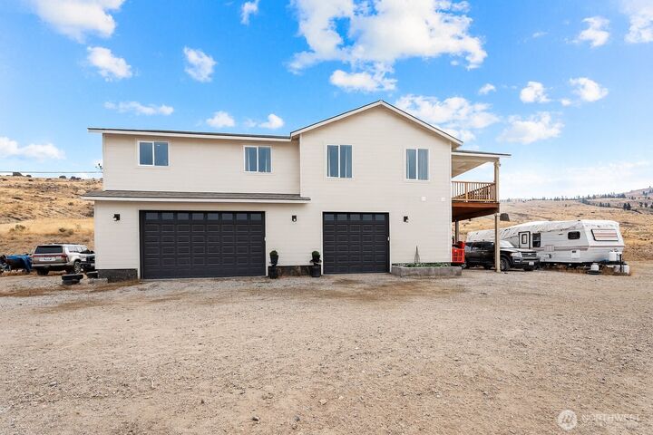Property Photo:  70  Hill Range Lane  WA 98858 