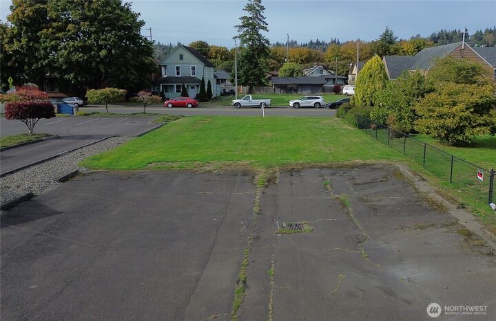 Property Photo: 315 W 1st Street WA 98520
