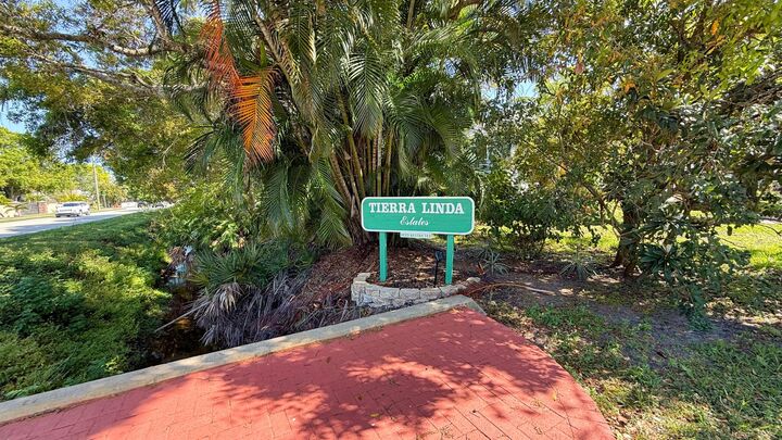 Property Photo:  713 24th Square  FL 32962 