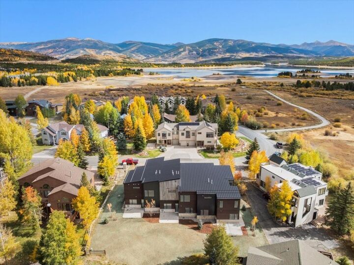 Property Photo: 909 Lakepoint Circle C CO 80443