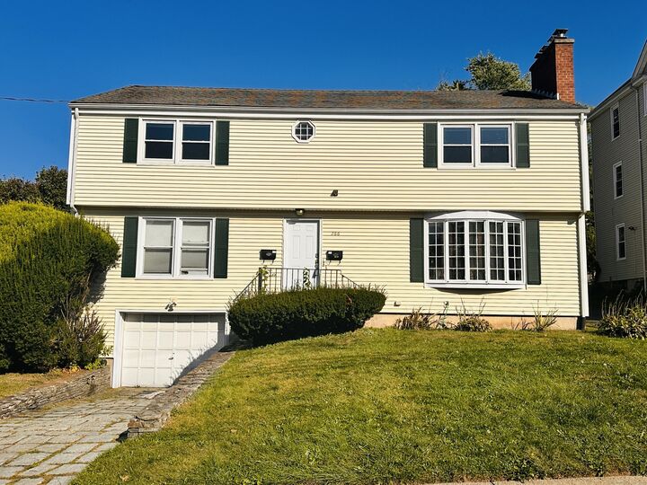 Property Photo: 266 Linwood Street CT 06052